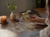 Tarot Terapêutico: o que é, a base junguiana e como ele transforma quem lê e quem é atendido
